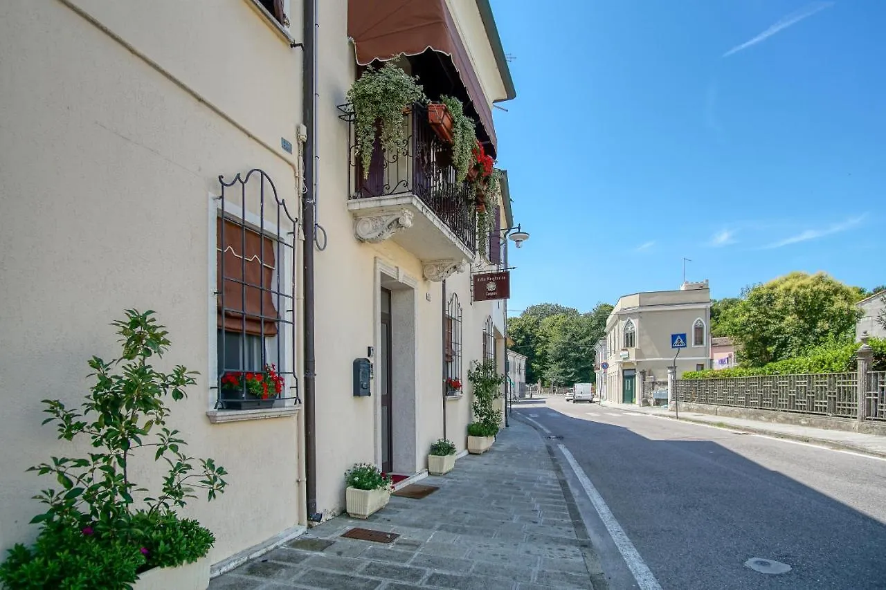 Villa Margherita Ecolodge Crespino 0*,