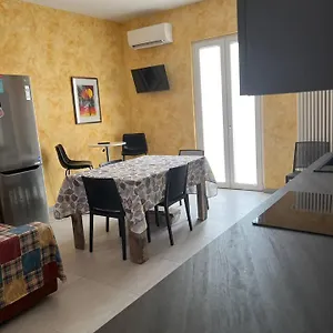 Alloggio in famiglia Casa Caselle Intero Appartam Indipend 100mq 2 Stanze 2 Bagni E Cucina, Caselle (Vicenza)